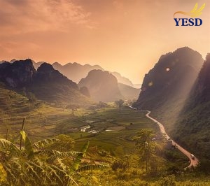Scenic view from Ma Phuc Pass